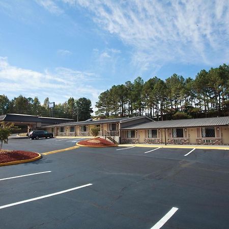 Travelodge By Wyndham Macon West Extérieur photo