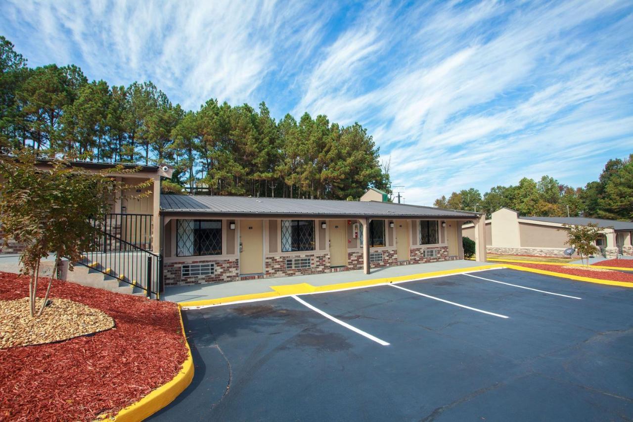 Travelodge By Wyndham Macon West Extérieur photo
