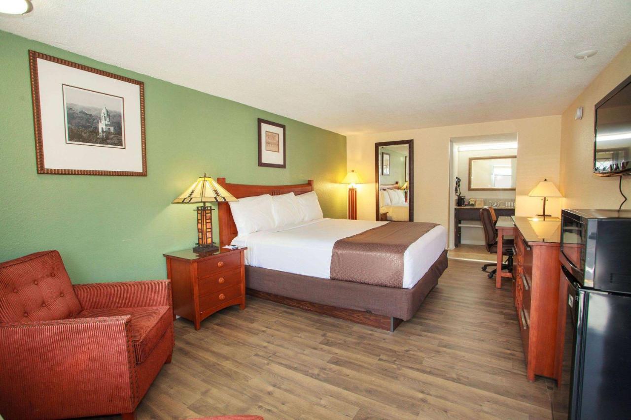 Travelodge By Wyndham Macon West Extérieur photo