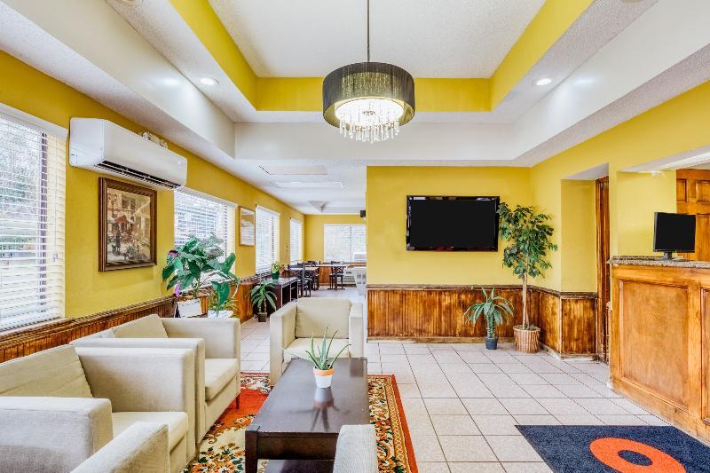 Travelodge By Wyndham Macon West Extérieur photo